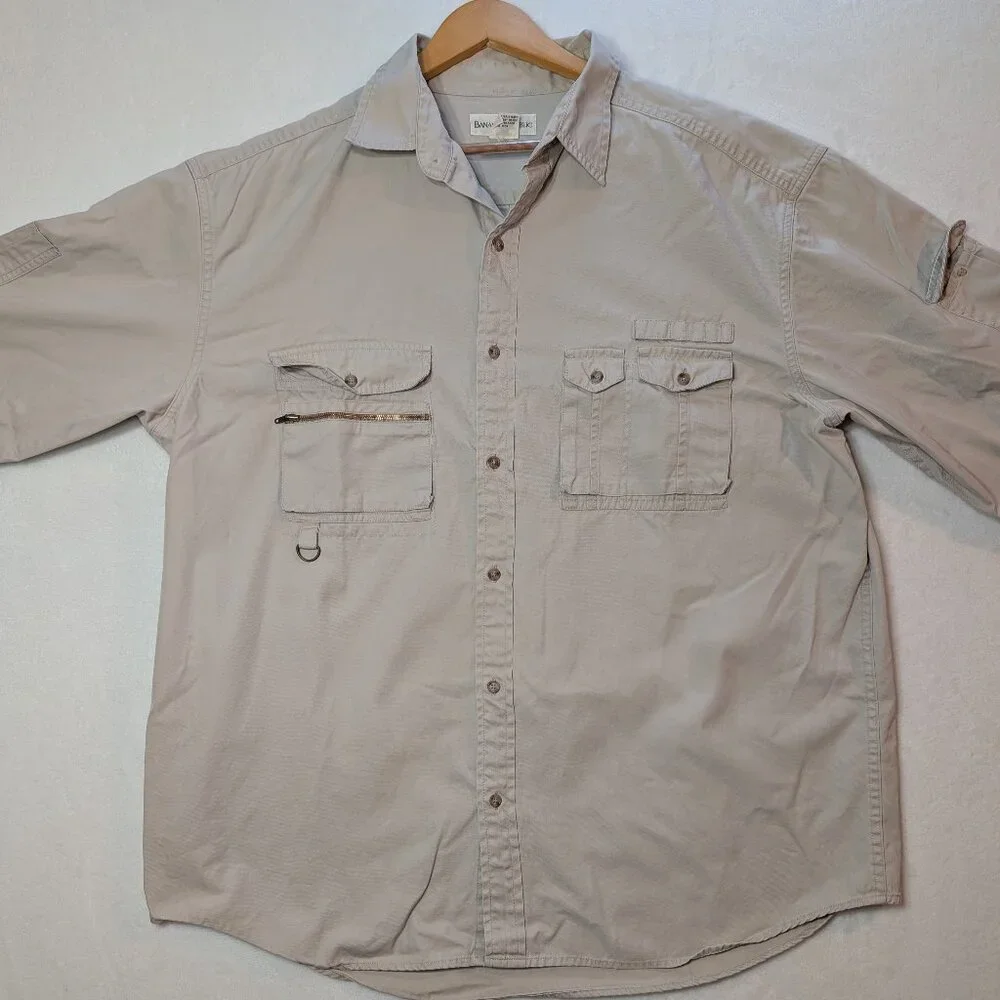 Banana Republic Button-Down Beige Pocket‎ Men's Shirt
